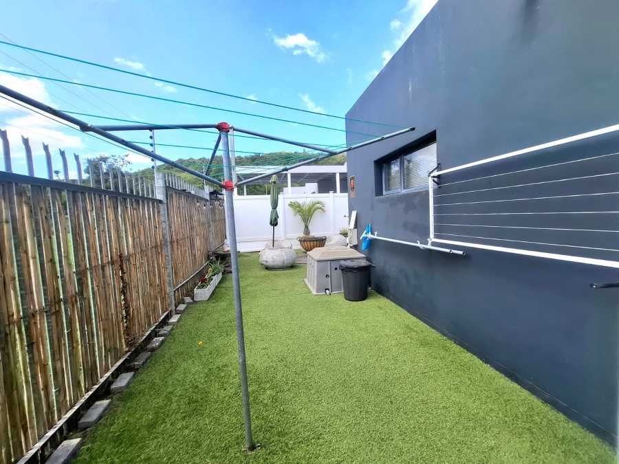 2 Bedroom Property for Sale in Nahoon Valley Park Eastern Cape